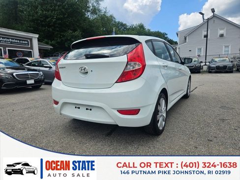 Used 2012 Hyundai Accent SE FWD image 5