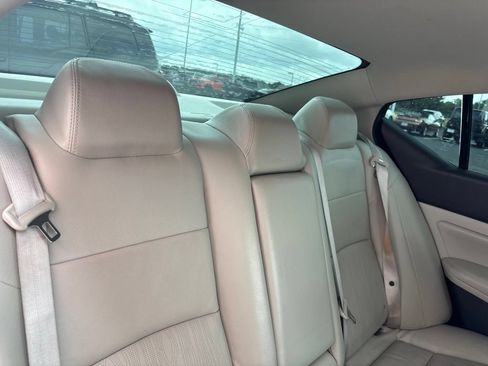 Used 2021 Nissan Altima 2.5 SL FWD image 29