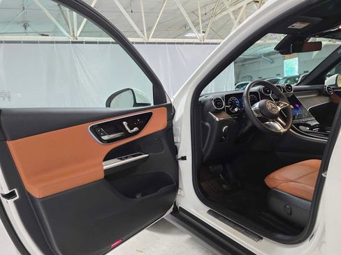 Certified 2026 Mercedes-Benz GLC 300 4MATIC image 19