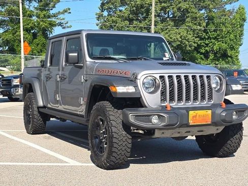 Used 2020 Jeep Gladiator Mojave w/ Cold Weather Group AWD/4WD image 7