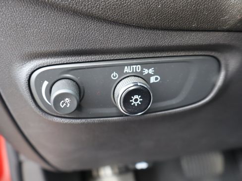 Certified 2023 Chevrolet Equinox RS image 19