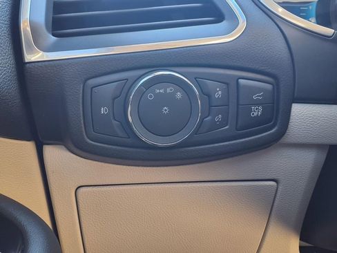 Used 2019 Ford Edge Titanium w/ Equipment Group 301A image 16