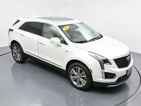 Used 2025 Cadillac XT5 Premium Luxury w/ Technology Package image 42