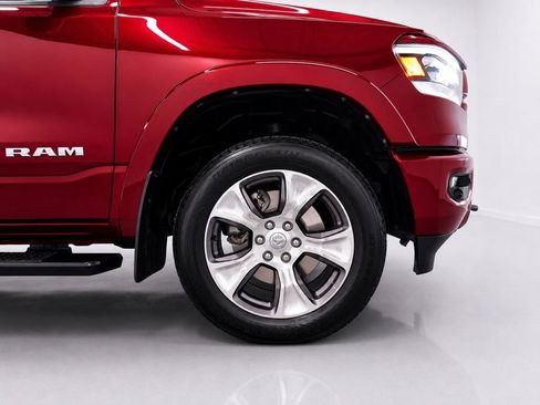 Used 2021 RAM 1500 Laramie AWD/4WD image 8