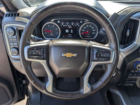 Used 2022 Chevrolet Silverado 3500 LTZ w/ LTZ Convenience Package AWD/4WD image 16