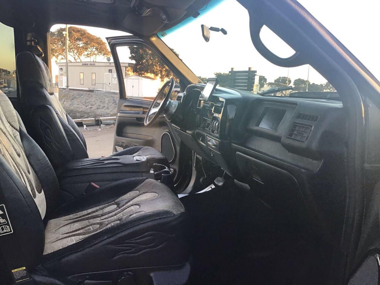 Used 2001 Ford Excursion XLT AWD/4WD image 44