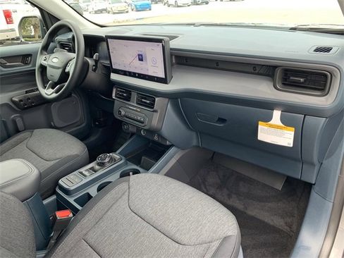 New 2025 Ford Maverick XLT w/ Black Appearance Package image 14