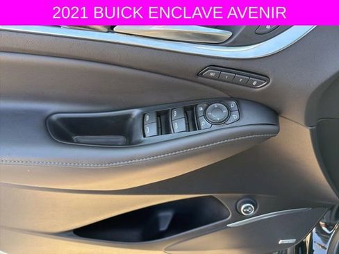 Used 2021 Buick Enclave Avenir w/ Avenir Technology Package image 13