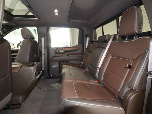 Used 2022 GMC Sierra 1500 Denali w/ Denali Reserve Package AWD/4WD image 25