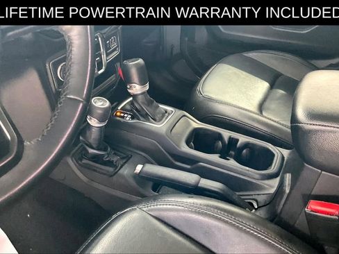 Used 2022 Jeep Gladiator Sport AWD/4WD image 13