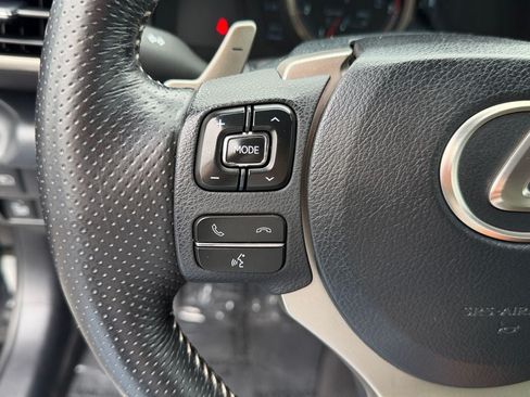 Used 2017 Lexus IS 350 F Sport w/ F Sport Package AWD/4WD image 15