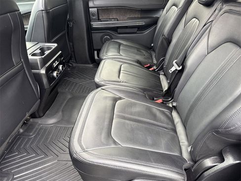 Used 2021 Ford Expedition Max Limited image 23