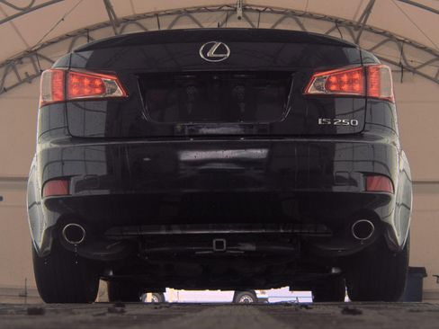 Used 2012 Lexus IS 250 image 7