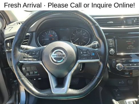 Used 2022 Nissan Rogue Sport SV w/ Technology Package AWD/4WD image 15