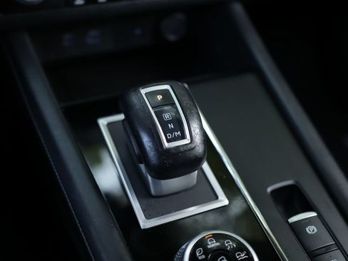 Used 2024 Mitsubishi Outlander SE Black Edition AWD/4WD image 20