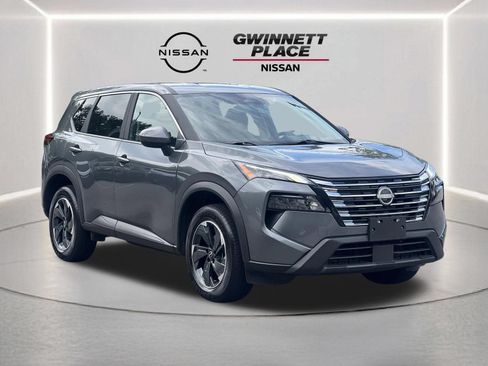 Certified 2025 Nissan Rogue SV AWD/4WD image 28