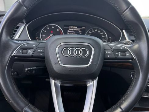 Used 2018 Audi Q5 2.0T Premium w/ Convenience Package AWD/4WD image 19