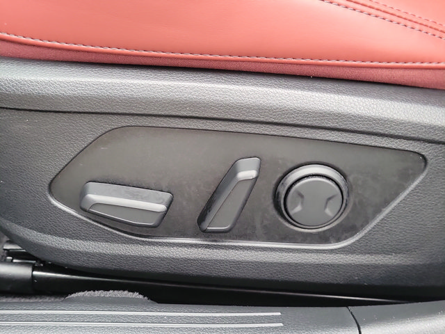 Used 2025 Kia K5 GT-Line w/ GT-Line Premium Package FWD image 25