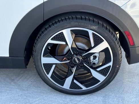 New 2026 MINI Cooper S image 6