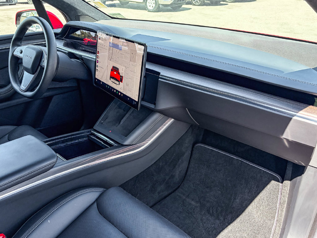 Used 2023 Tesla Model X AWD/4WD image 33
