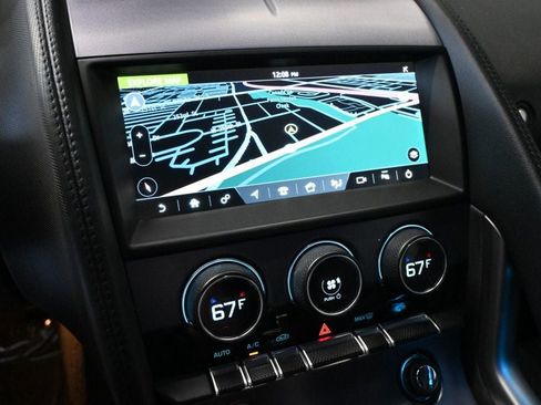 Used 2020 Jaguar F-TYPE Coupe RWD image 12