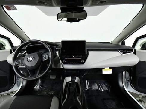 New 2026 Toyota Corolla LE image 18