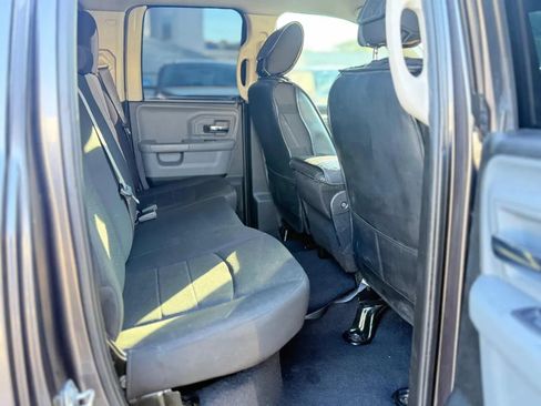 Used 2020 RAM 1500 Warlock AWD/4WD image 17