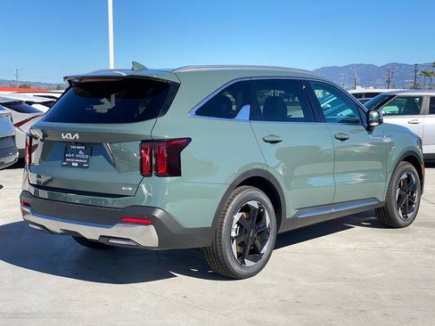 New 2026 Kia Sorento EX w/ EX Premium Package image 3