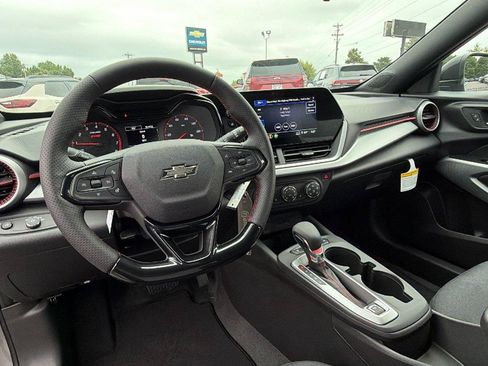 New 2026 Chevrolet Trax RS FWD image 19
