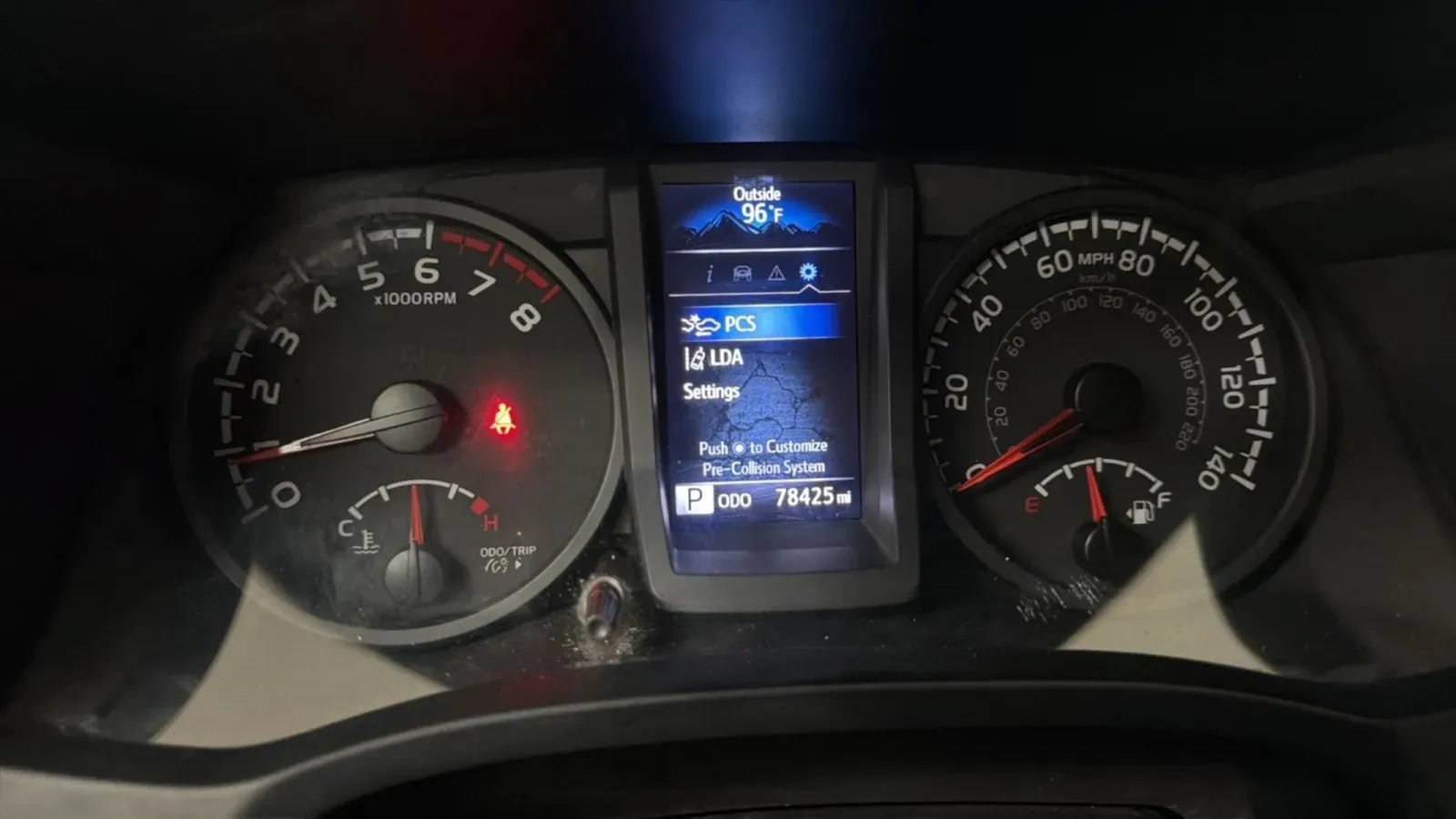 Used 2022 Toyota Tacoma SR RWD image 11