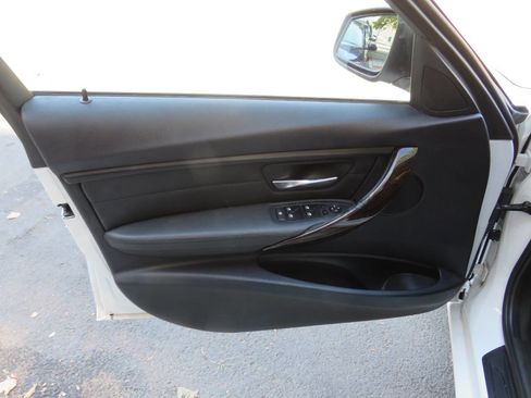 Used 2014 BMW 328i xDrive Sedan image 23