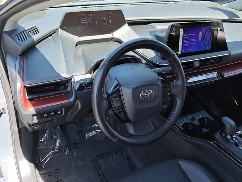 Used 2023 Toyota Prius Prime FWD image 16