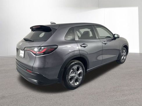 Certified 2026 Honda HR-V LX image 35