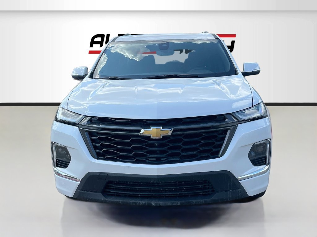 Used 2023 Chevrolet Traverse High Country w/ LPO, Floor Liner Package AWD/4WD image 2