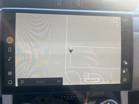 New 2025 Jaguar F-PACE R-Dynamic S image 19