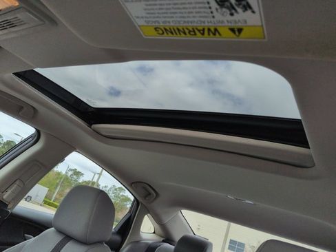 Used 2017 Honda Civic EX-T image 20