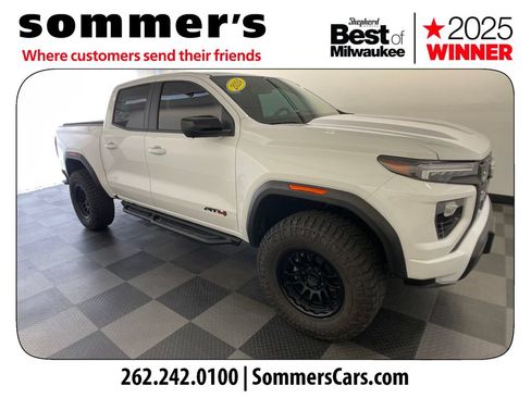Used 2024 GMC Canyon AT4 w/ AT4 Premium Package AWD/4WD image 6