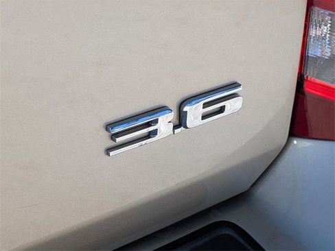 Used 2016 Cadillac SRX Luxury image 14