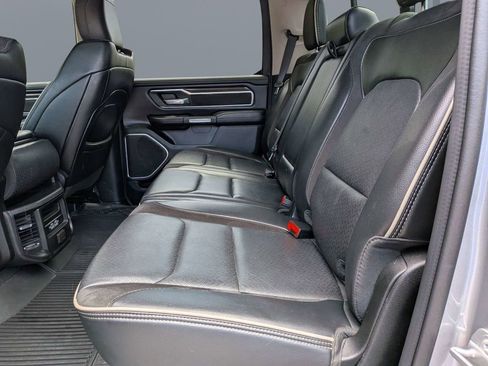 Used 2022 RAM 1500 Laramie AWD/4WD image 14