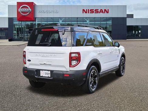 Used 2025 Ford Bronco Sport Outer Banks w/ Outer Banks Tech Package+ AWD/4WD image 4