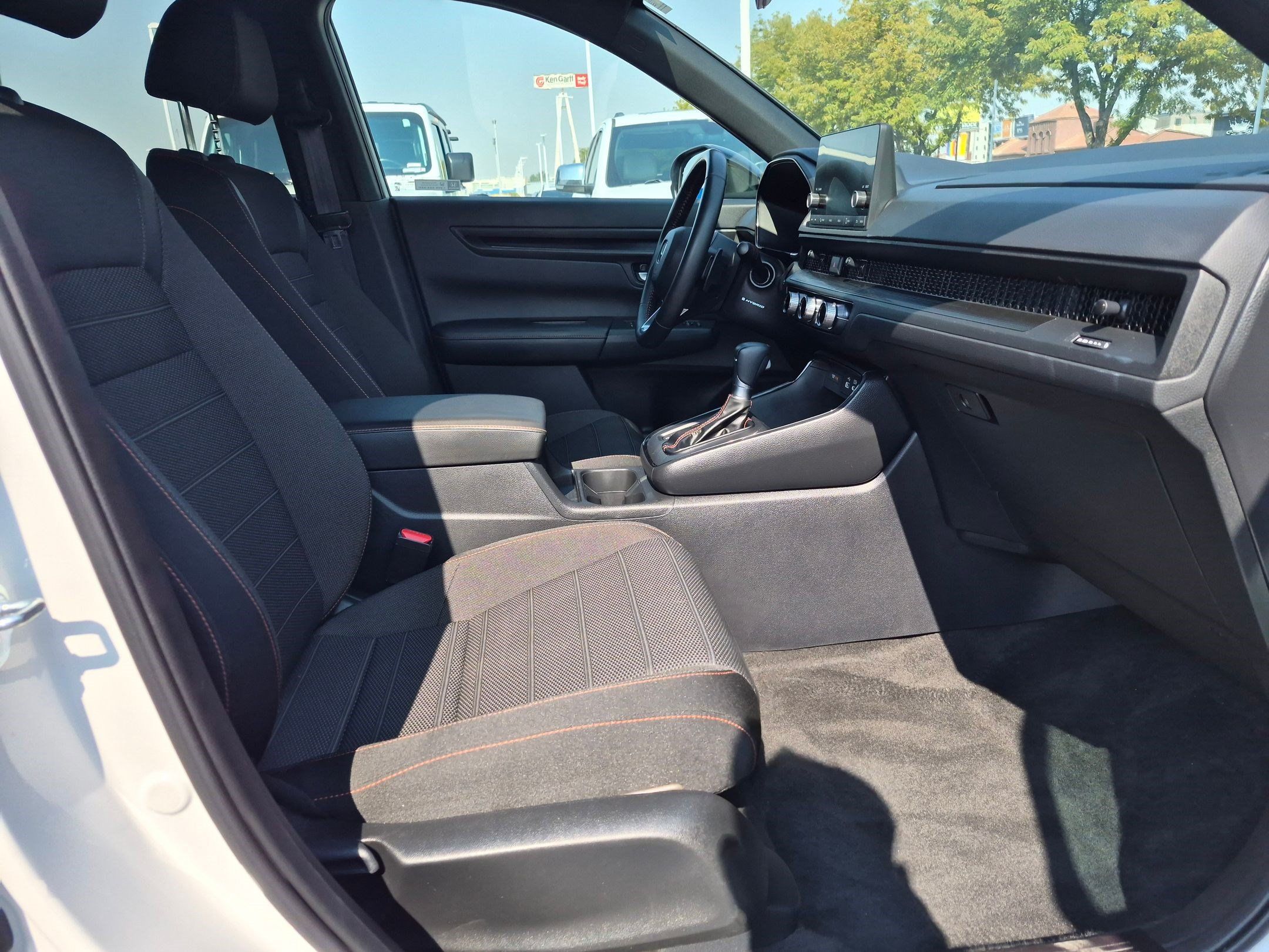 Used 2025 Honda CR-V Sport image 31