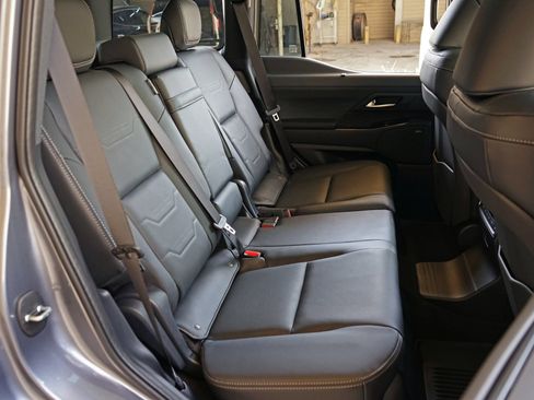 Used 2026 Lexus GX 550 AWD/4WD image 21
