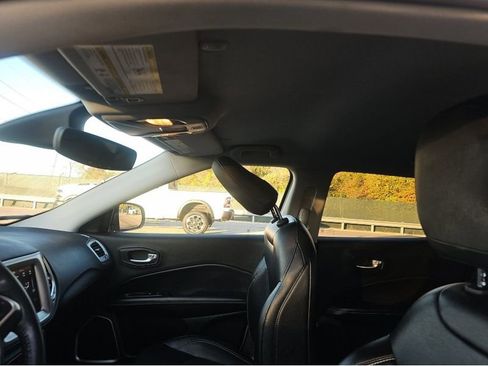 Used 2020 Jeep Compass Latitude w/ Popular Equipment Group image 28