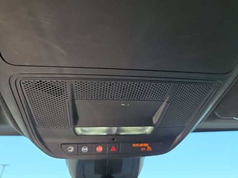 Used 2025 Chevrolet Equinox LT w/ Safety and Technology Package FWD image 24