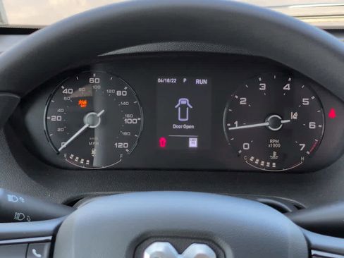 Used 2024 RAM ProMaster 2500 w/ Convenience Group image 20