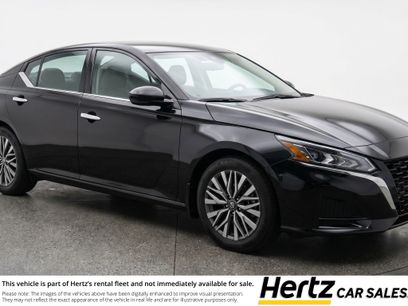 Used 2025 Nissan Altima 2.5 SV
