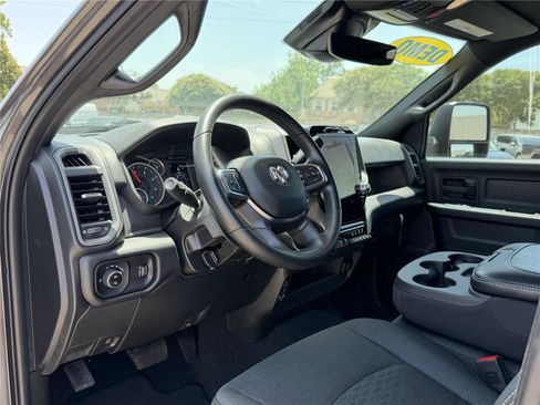 Used 2025 RAM 2500 Tradesman AWD/4WD image 15