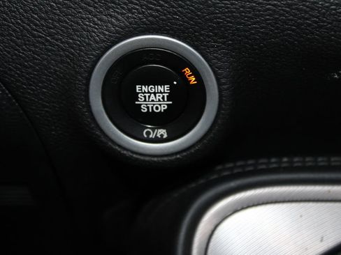 Used 2023 Dodge Challenger SXT RWD image 22