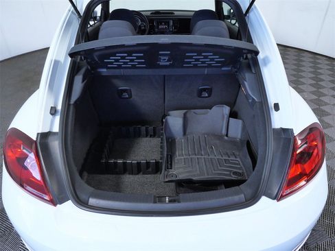 Used 2019 Volkswagen Beetle 2.0T S image 11