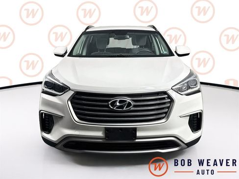 Used 2018 Hyundai Santa Fe SE w/ Cargo Package AWD/4WD image 2